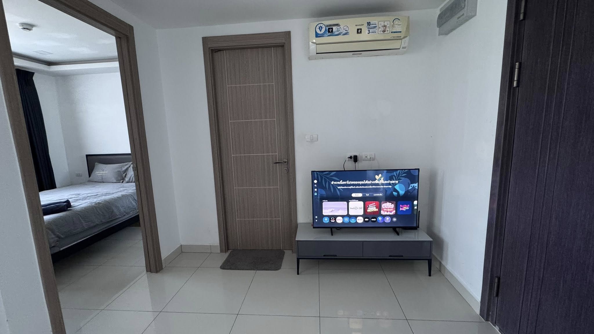 One Bedroom Condo For Rent Arcadia Continental photo 19