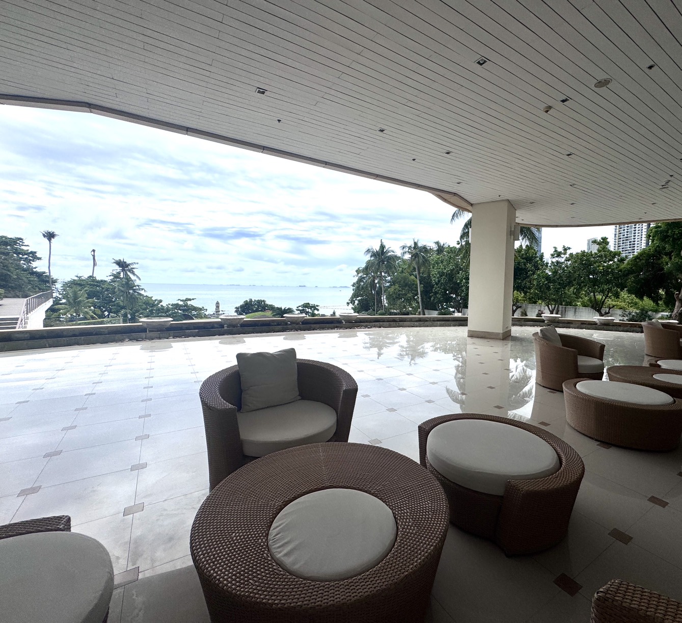 1 Bedroom 2 Bathroom in Beach front property at Wongamat beach photo 29