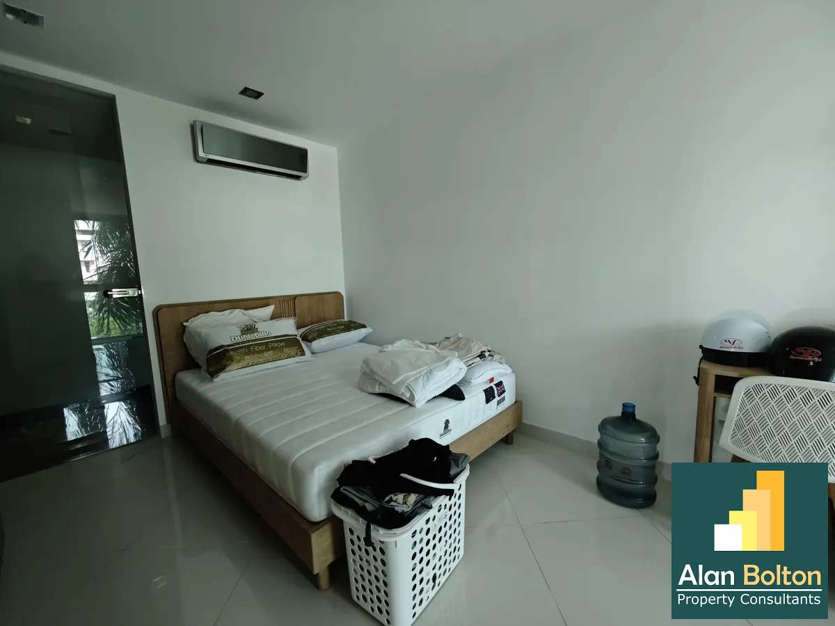 Brand New renovated 2 Bed condo For Sale , In Wongamat photo 7