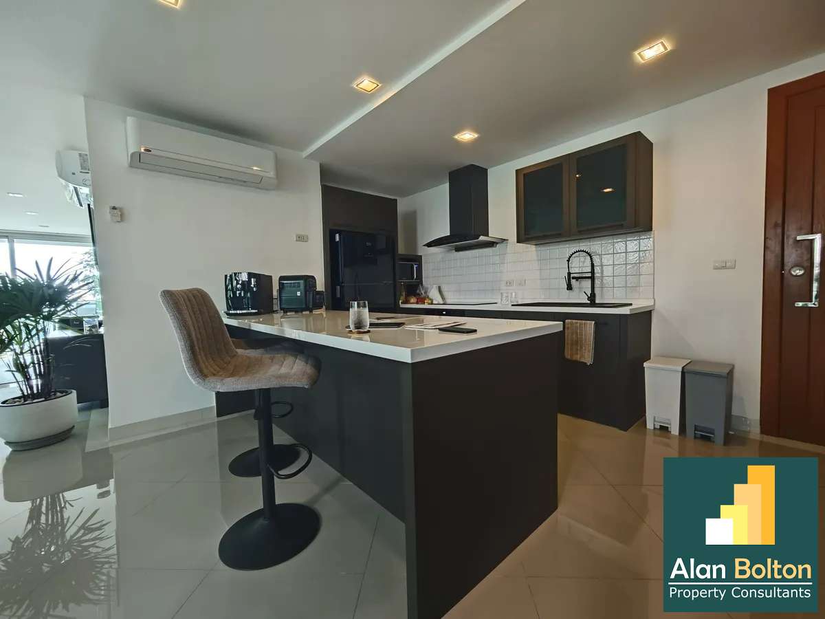 Brand New renovated 2 Bed condo For Sale , In Wongamat photo 11