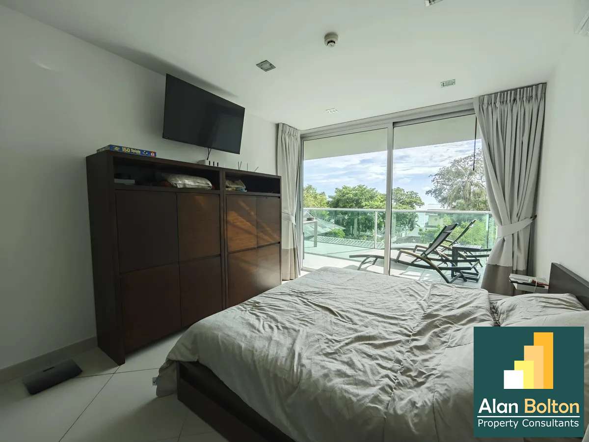 Brand New renovated 2 Bed condo For Sale , In Wongamat photo 12