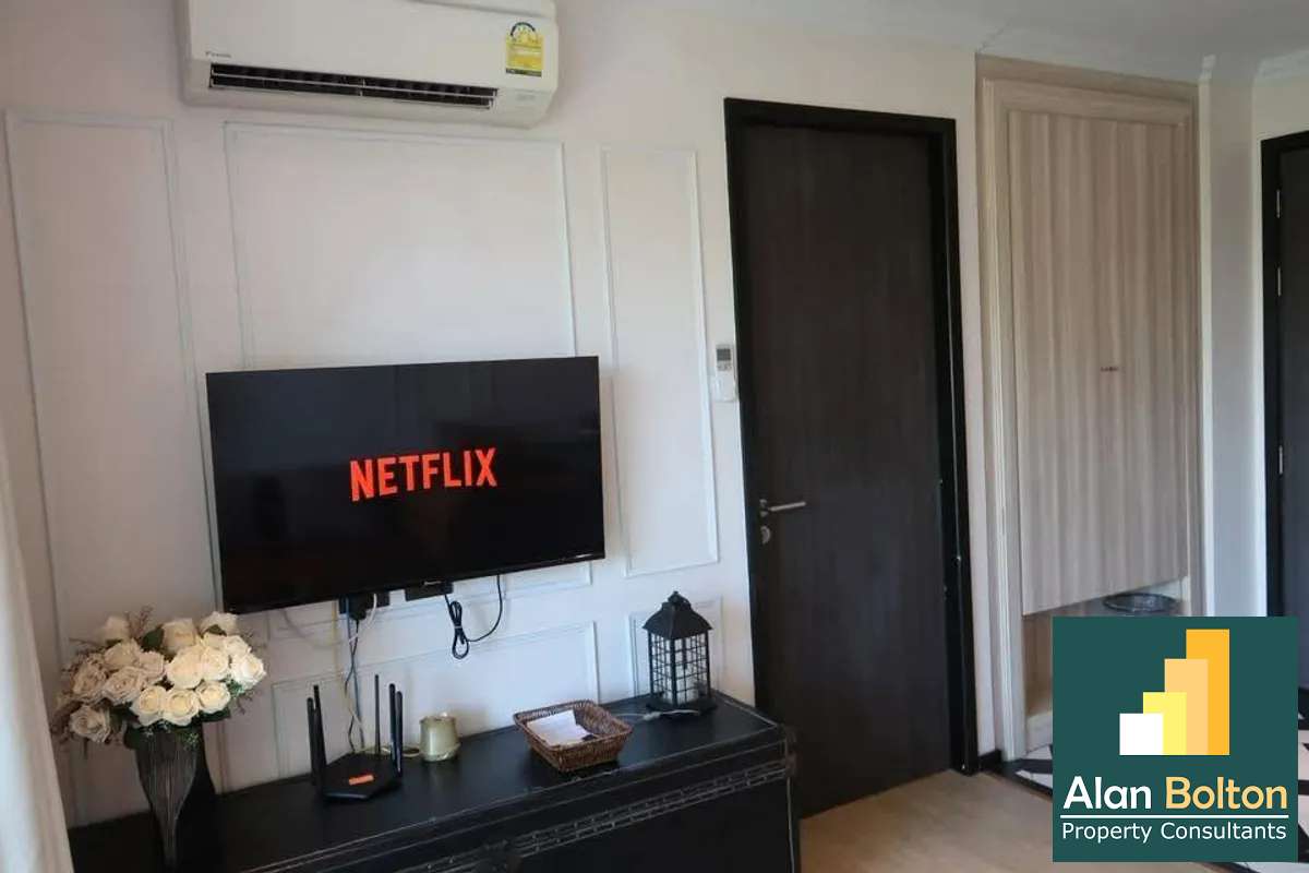 One Bed Room Condo For Sale in Jomtien photo 3