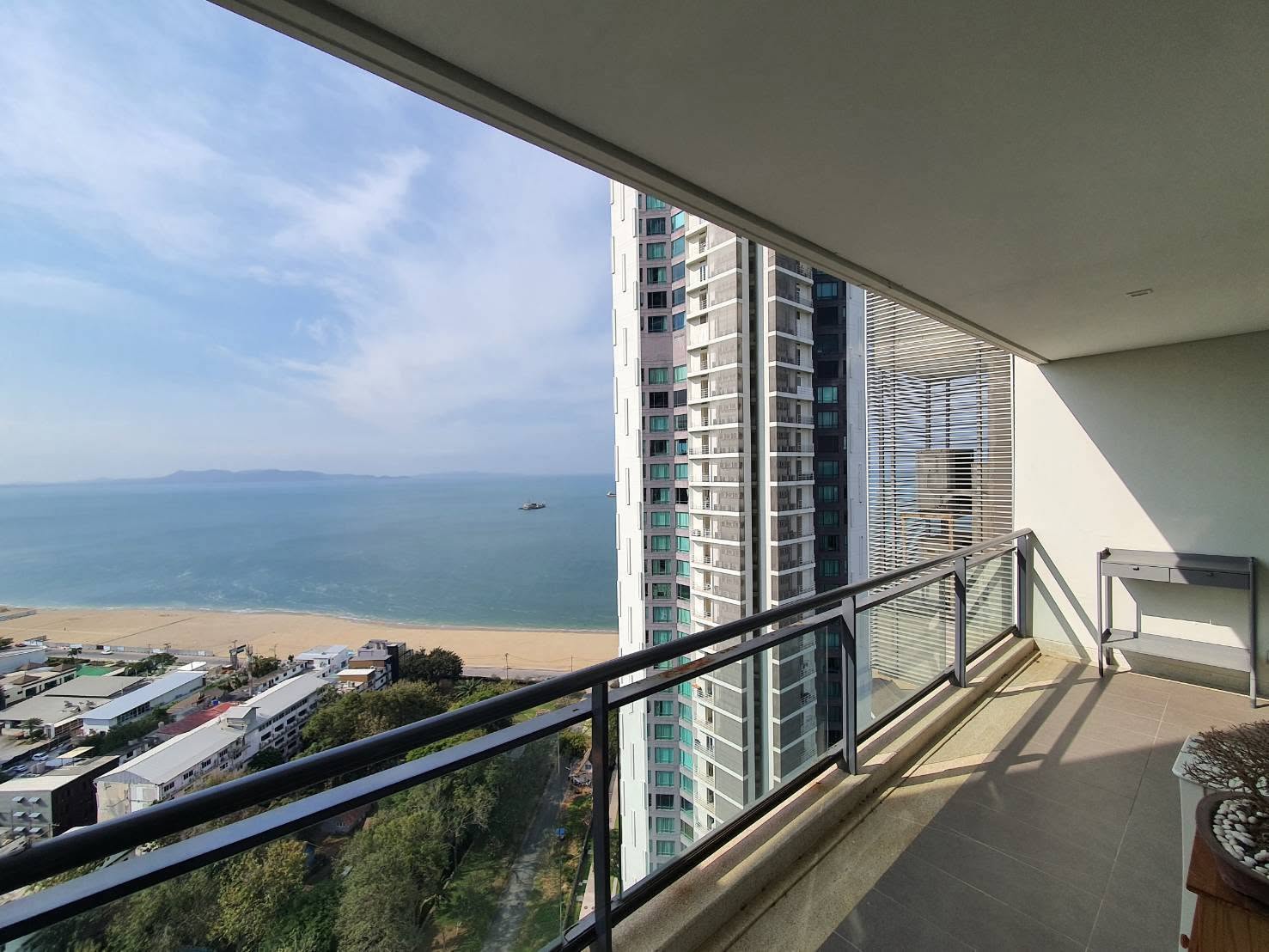 คอนโด เลี้ยงสัตว์ได้สำหรับขาย Pet Friendly Sea View Confo For sale In Jomtien Beach photo 26