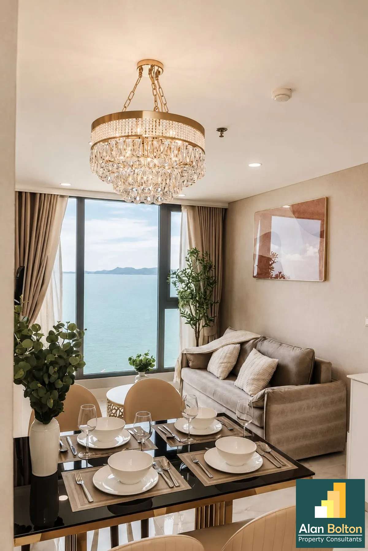 Beacfront Luxury with a stunning seaview 1 bedroom 1 bathroom in Copacabana Beach Jomtien for RENT photo 4
