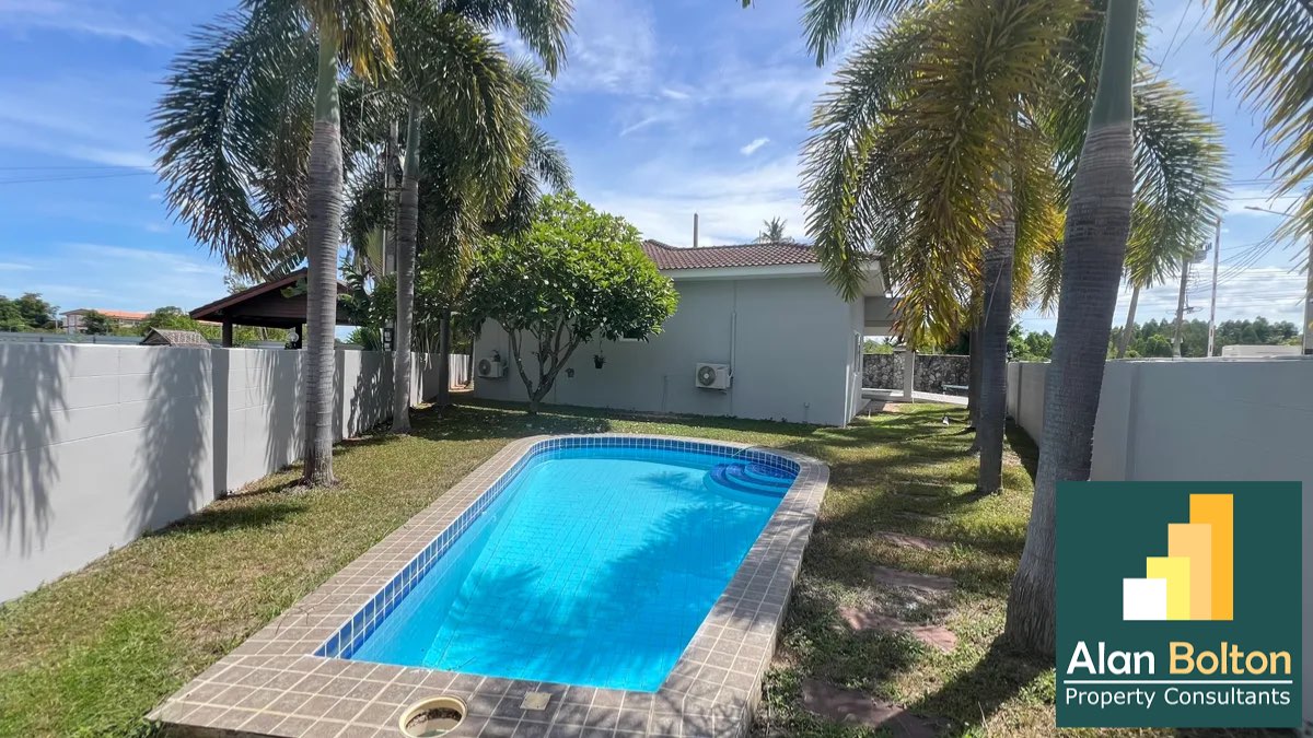 Three Bed Two Bath Pool Villa in East Pattaya photo 8