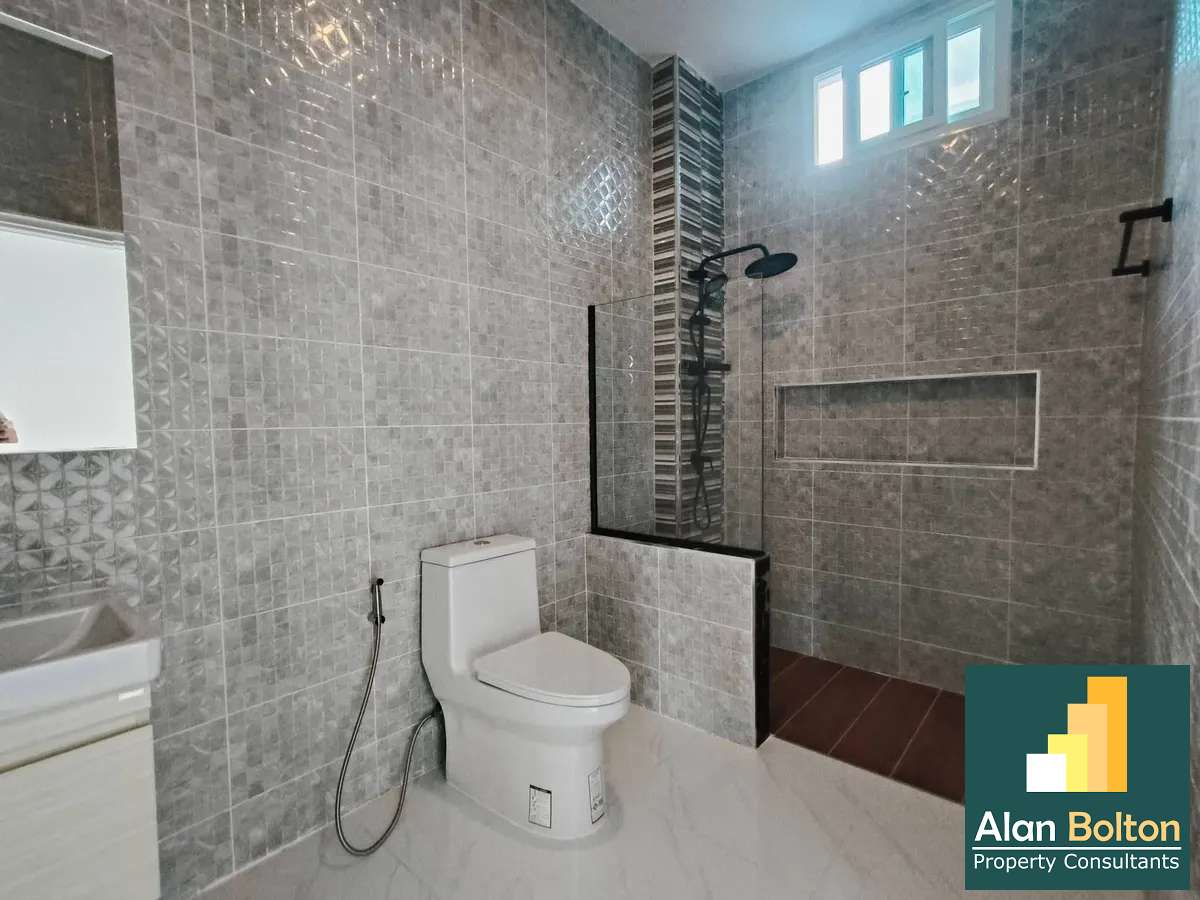Newly Brand New Pool Villa 4 bedrooms 5 bathrooms in Siam Country Club for SALE photo 8