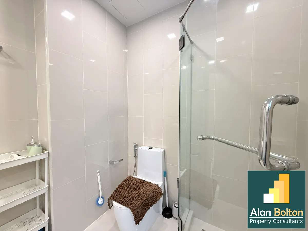 Sea view in pratumnak for rent photo 10