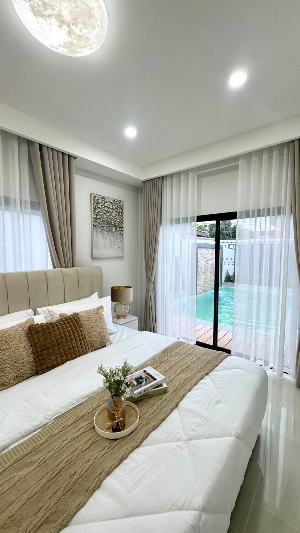 Luxury Brand New Pool Villa 4 bedrooms 6 bathrooms in Mabprachan Lake for SALE/RENT photo 77