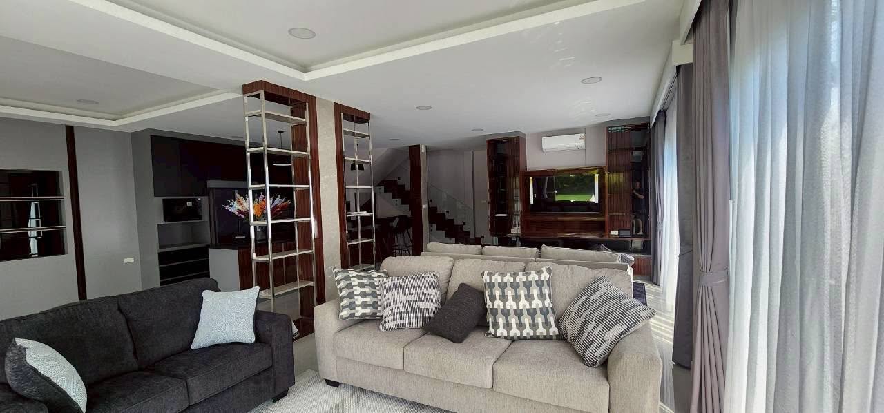 Luxury Brand New Pool Villa 4 bedrooms 6 bathrooms in Mabprachan Lake for SALE/RENT photo 84