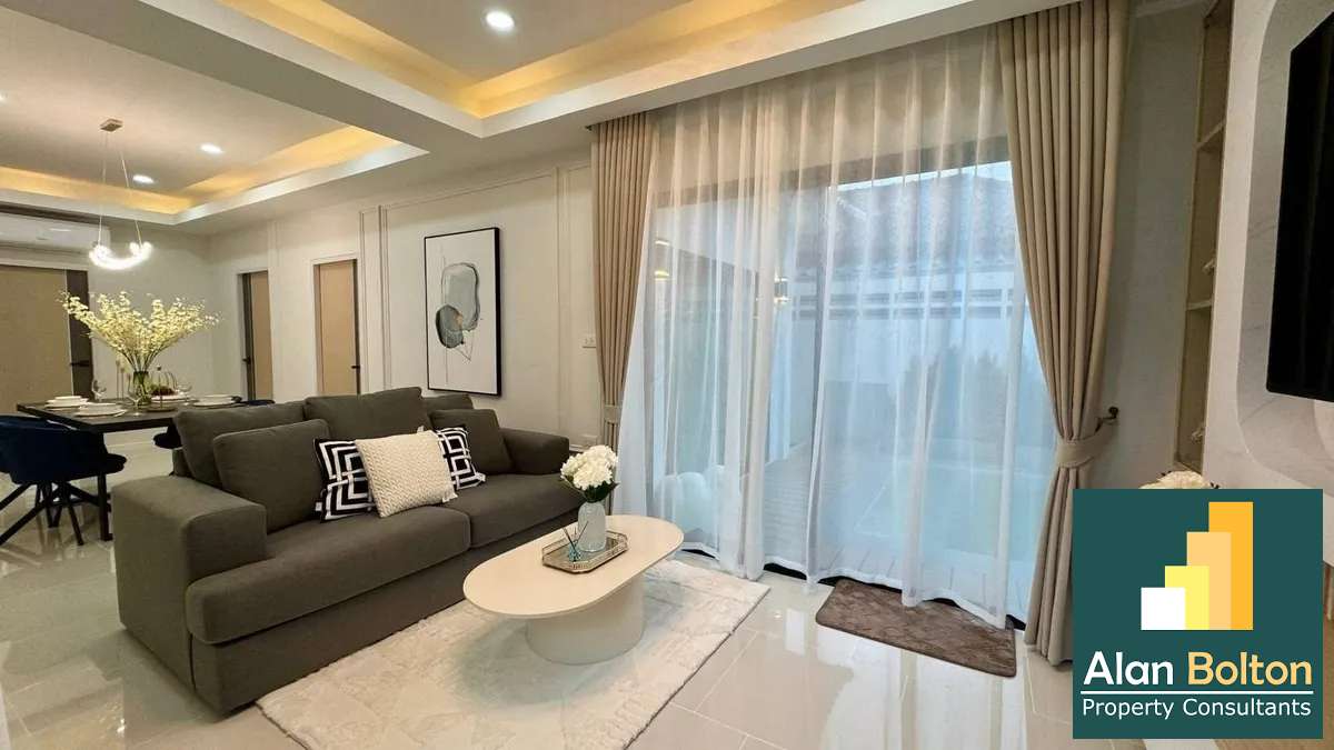 Luxury private pool villa for sale photo 5