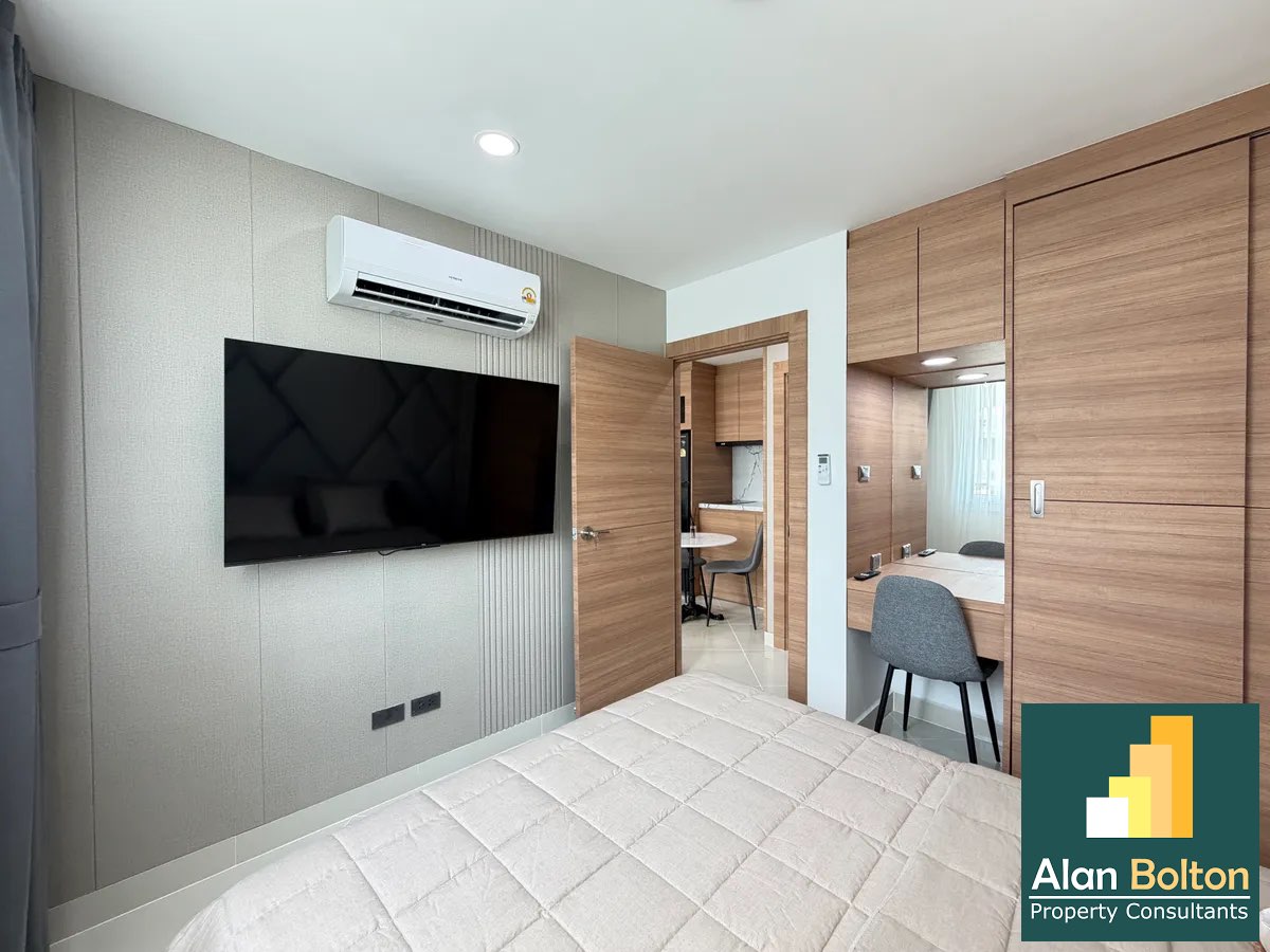 Bright&Cozy modern Condo Near Jomtin Beach photo 2
