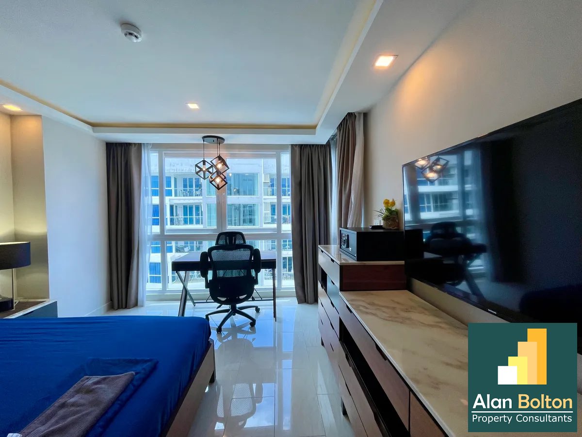 Pool View 2 Bed 2 Bath Condo In Central Pattaya photo 13