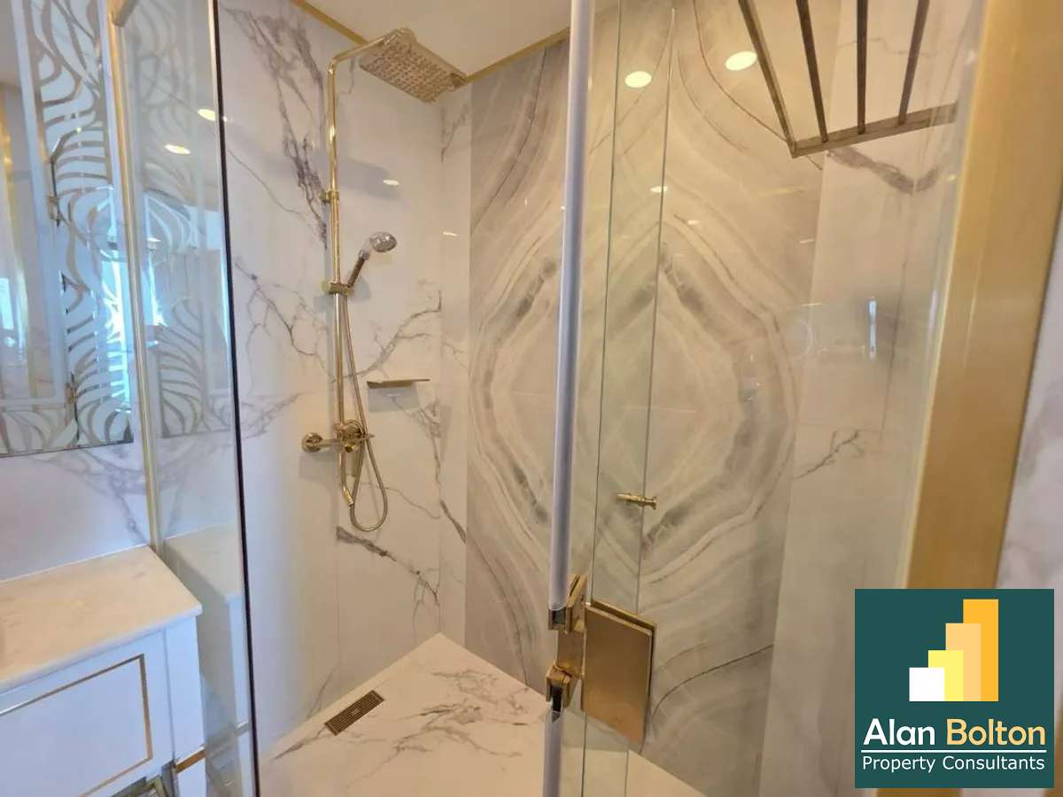 Beachfront in Jomtien for rent photo 8