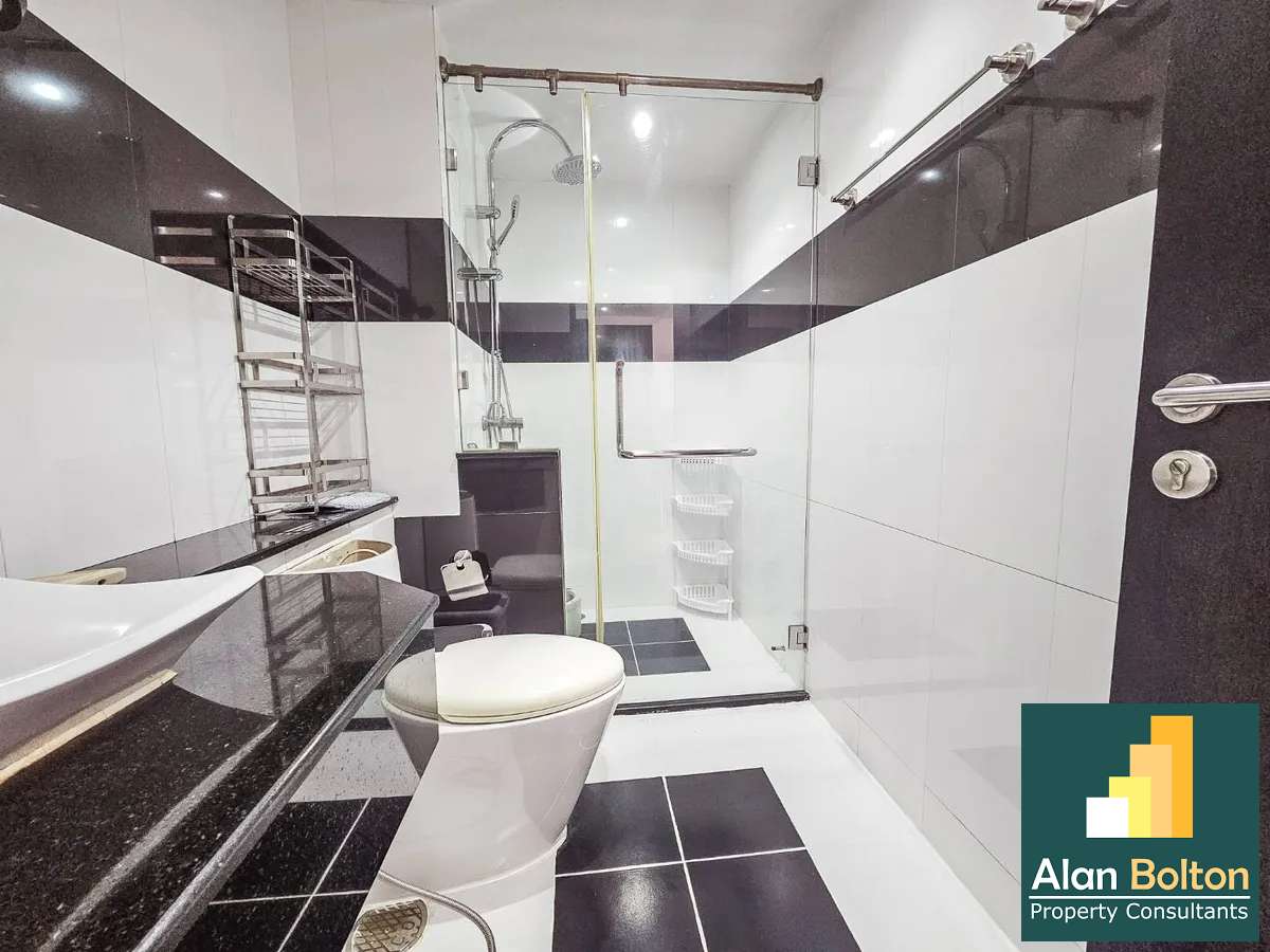 The Avenue Residence for rent photo 8
