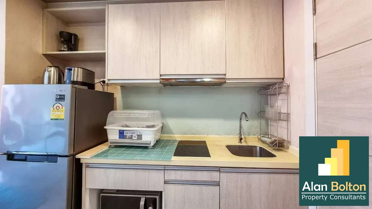 Studio in jomtien seven seas for rent photo 4