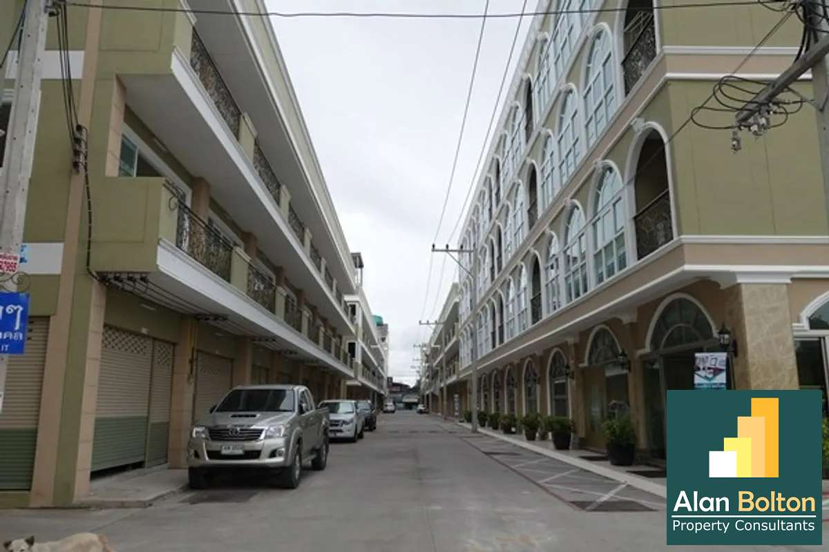 South Pattaya Shop House for Sale , Pattaya South