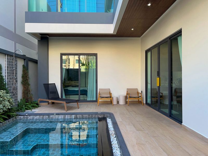 4 bedroom 5 bathroom in Thappraya soi 11 photo 34