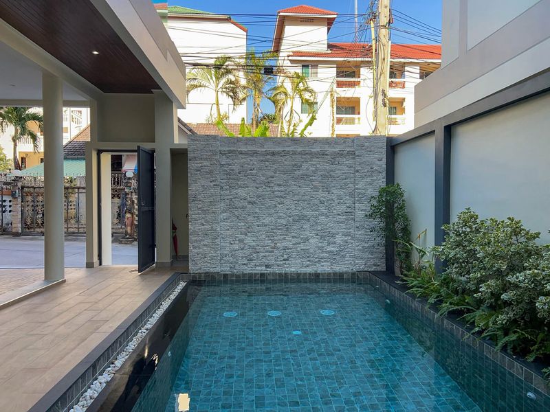 4 bedroom 5 bathroom in Thappraya soi 11 photo 33