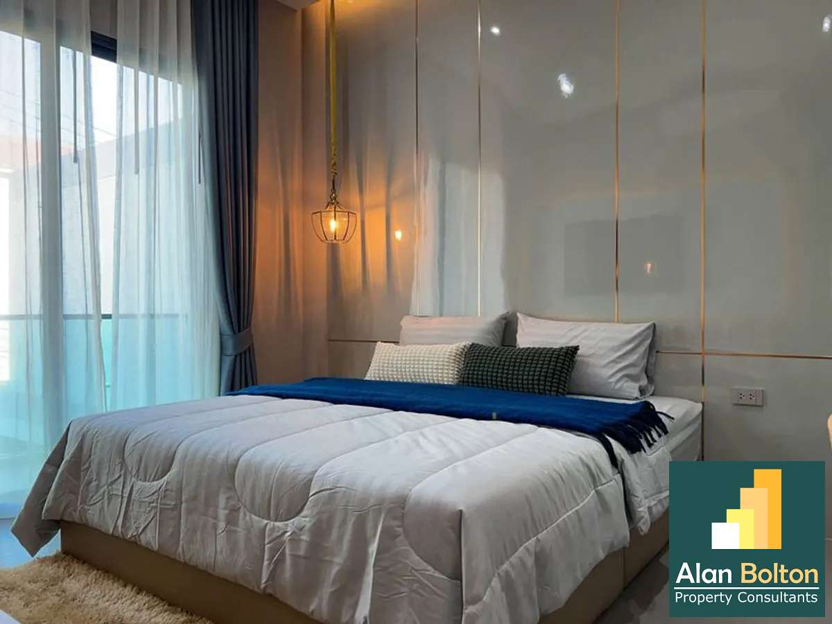 4 bedroom 5 bathroom in Thappraya soi 11 photo 15