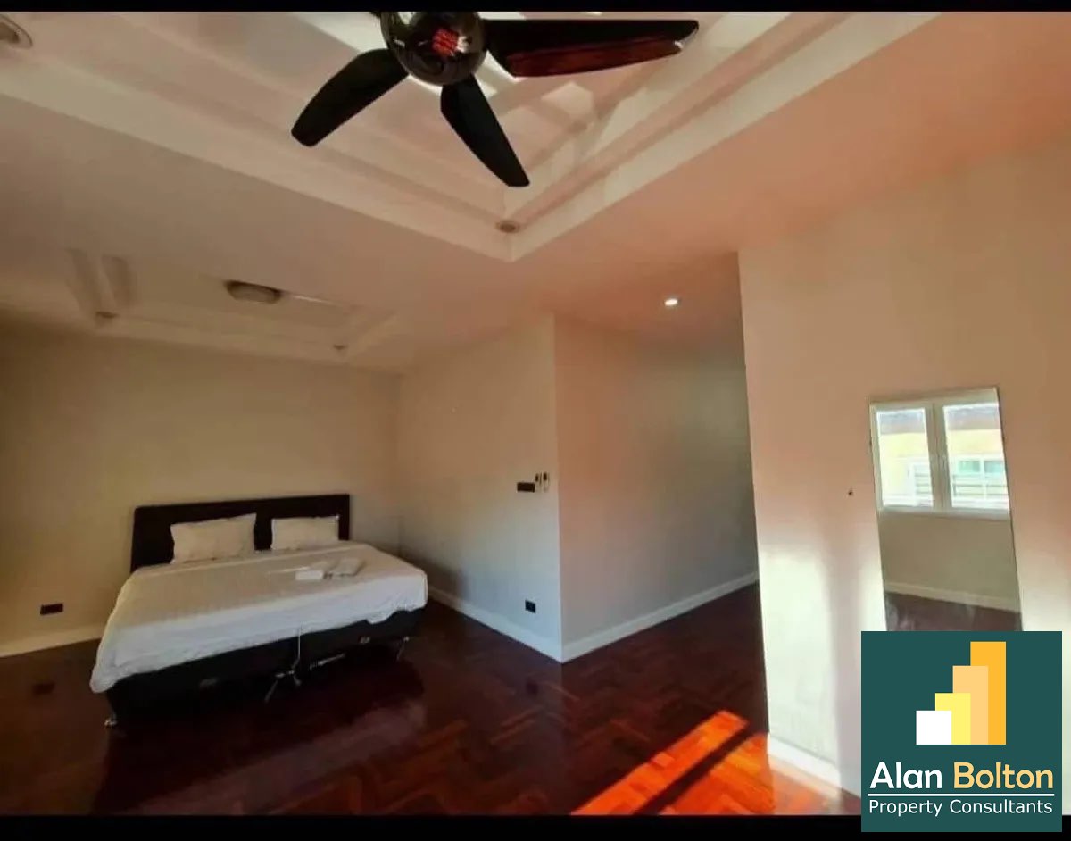 JUST IN A nice 2 - Storey House with private pool for Sale and Rent with Pets friendly photo 13