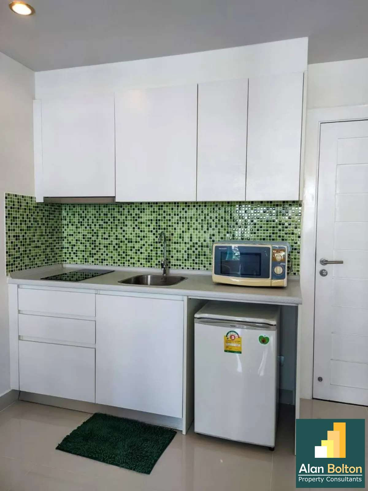 One bedroom Condo For Rent In Jomtien photo 3