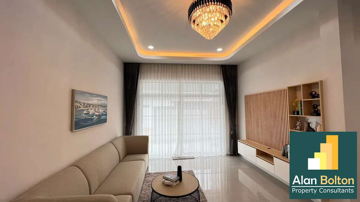 3 Bedrooms 3 Bathrooms in East Pattaya photo 18
