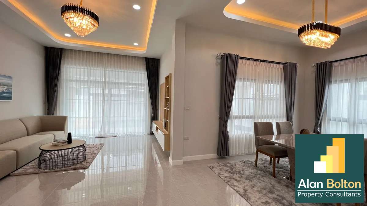 3 Bedrooms 3 Bathrooms in East Pattaya photo 17