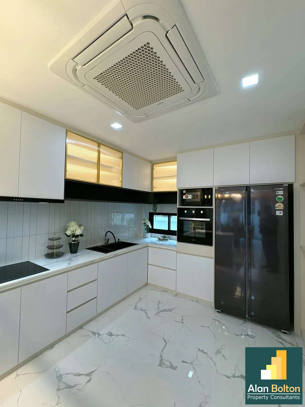 Pool Villa Newly Renovatged Brand New near Jomtien Beach 5 bedrooms 6 bathroom in Jomtien for SALE photo 14