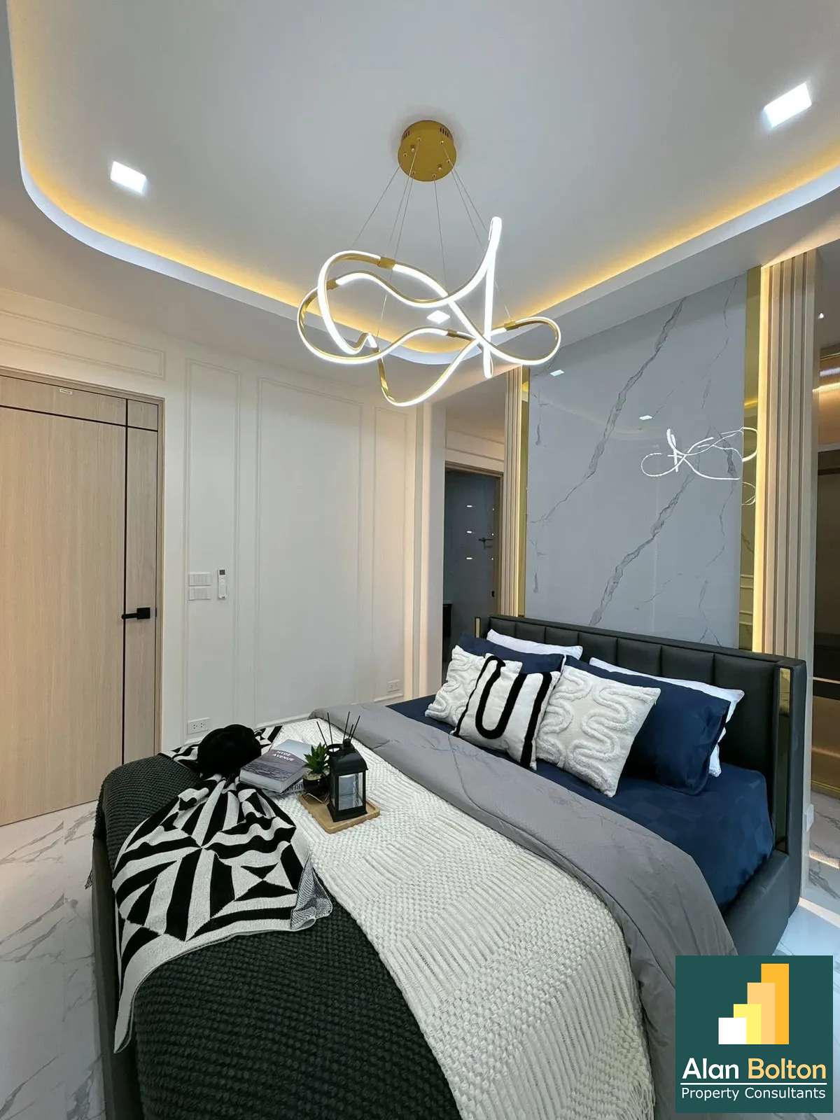 Pool Villa Newly Renovatged Brand New near Jomtien Beach 5 bedrooms 6 bathroom in Jomtien for SALE photo 5