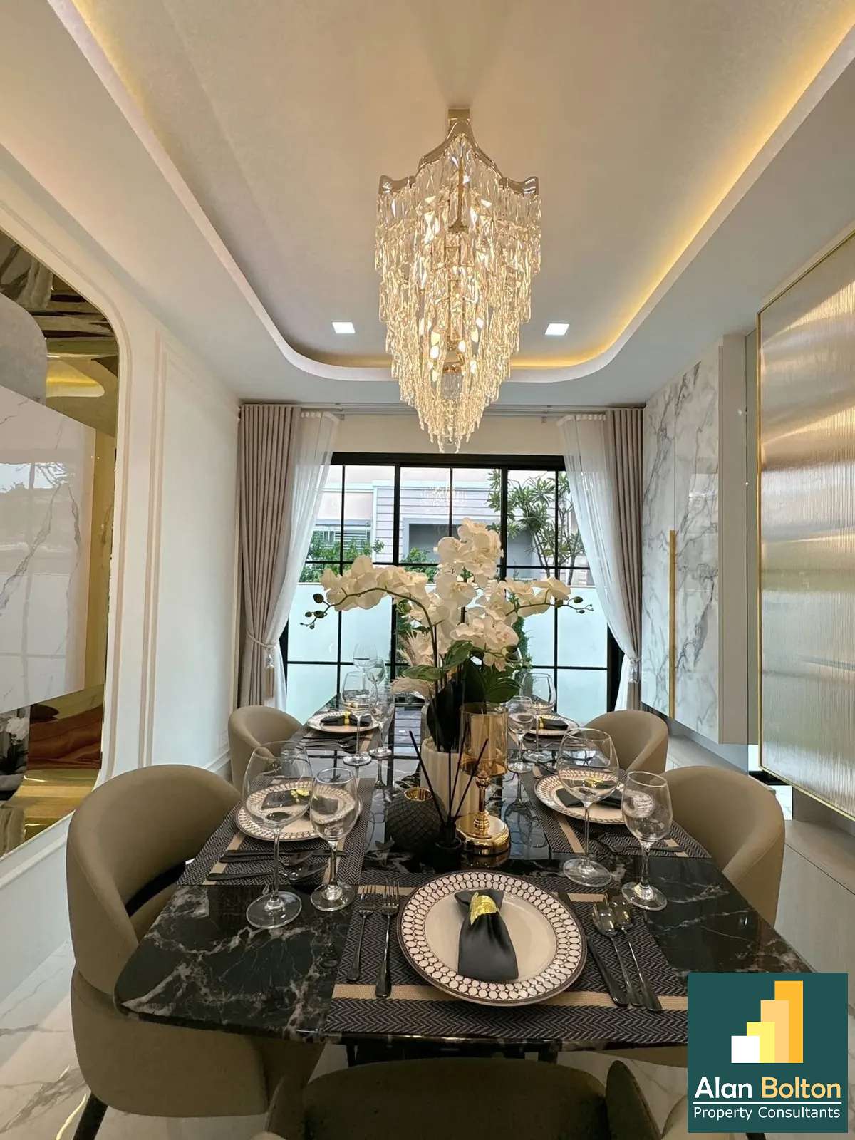 Pool Villa Newly Renovatged Brand New near Jomtien Beach 5 bedrooms 6 bathroom in Jomtien for SALE photo 7