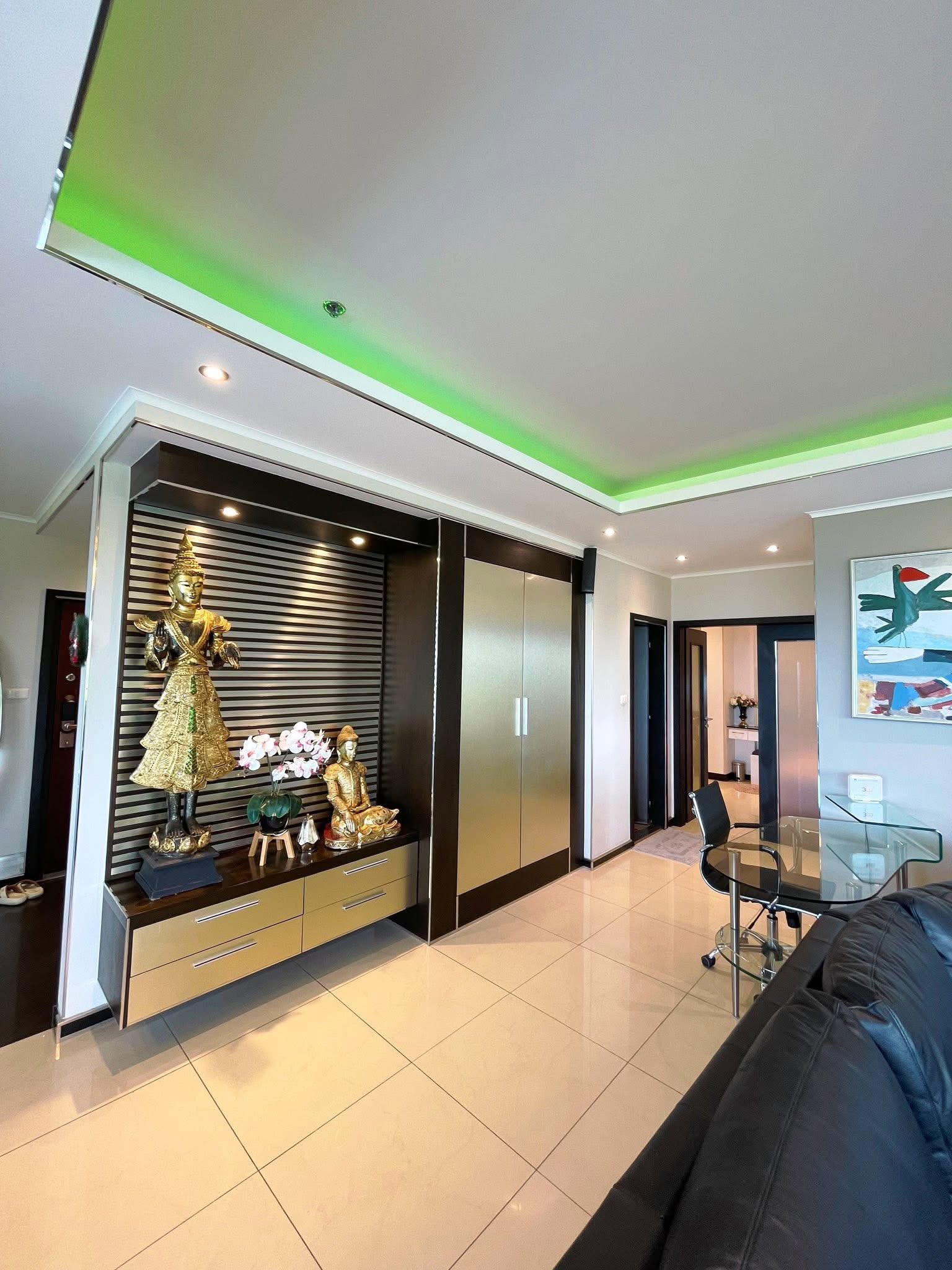 Sea View large unit near the beach 2 bedrooms 2 bathrooms in View Talay 3 for RENT photo 17