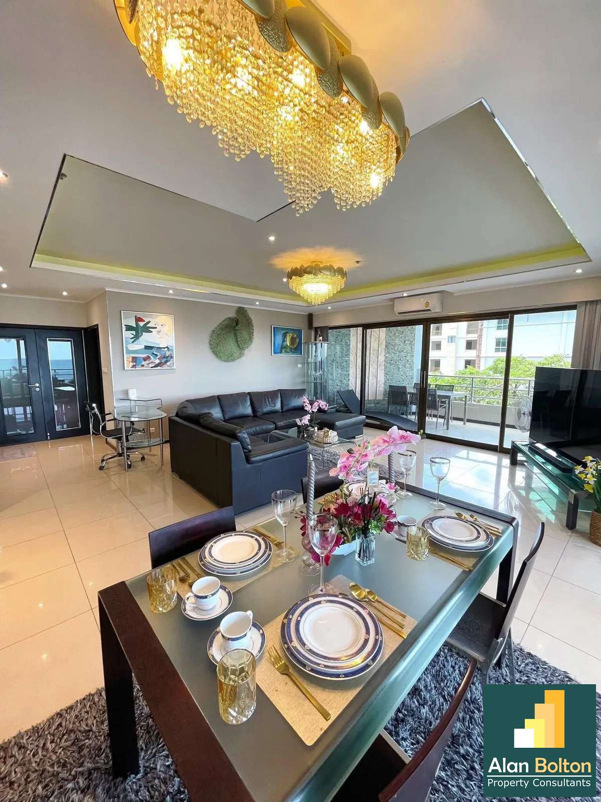Sea View large unit near the beach 2 bedrooms 2 bathrooms in View Talay 3 for RENT photo 7